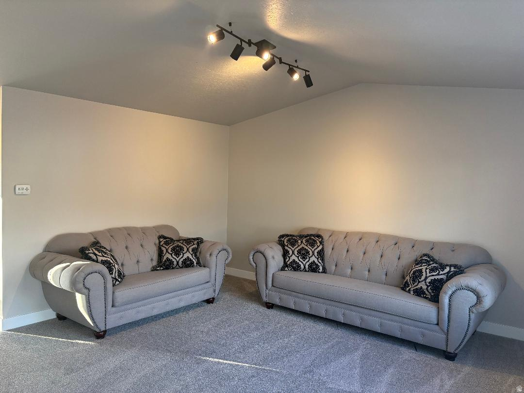 SPRUCEWOOD - Residential