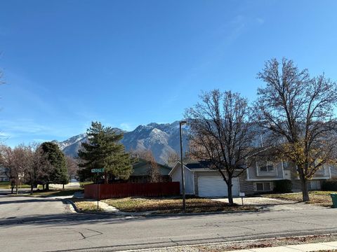 Tiny photo for 10642 S 1090 E, Sandy, UT 84094 (MLS # 2126904)