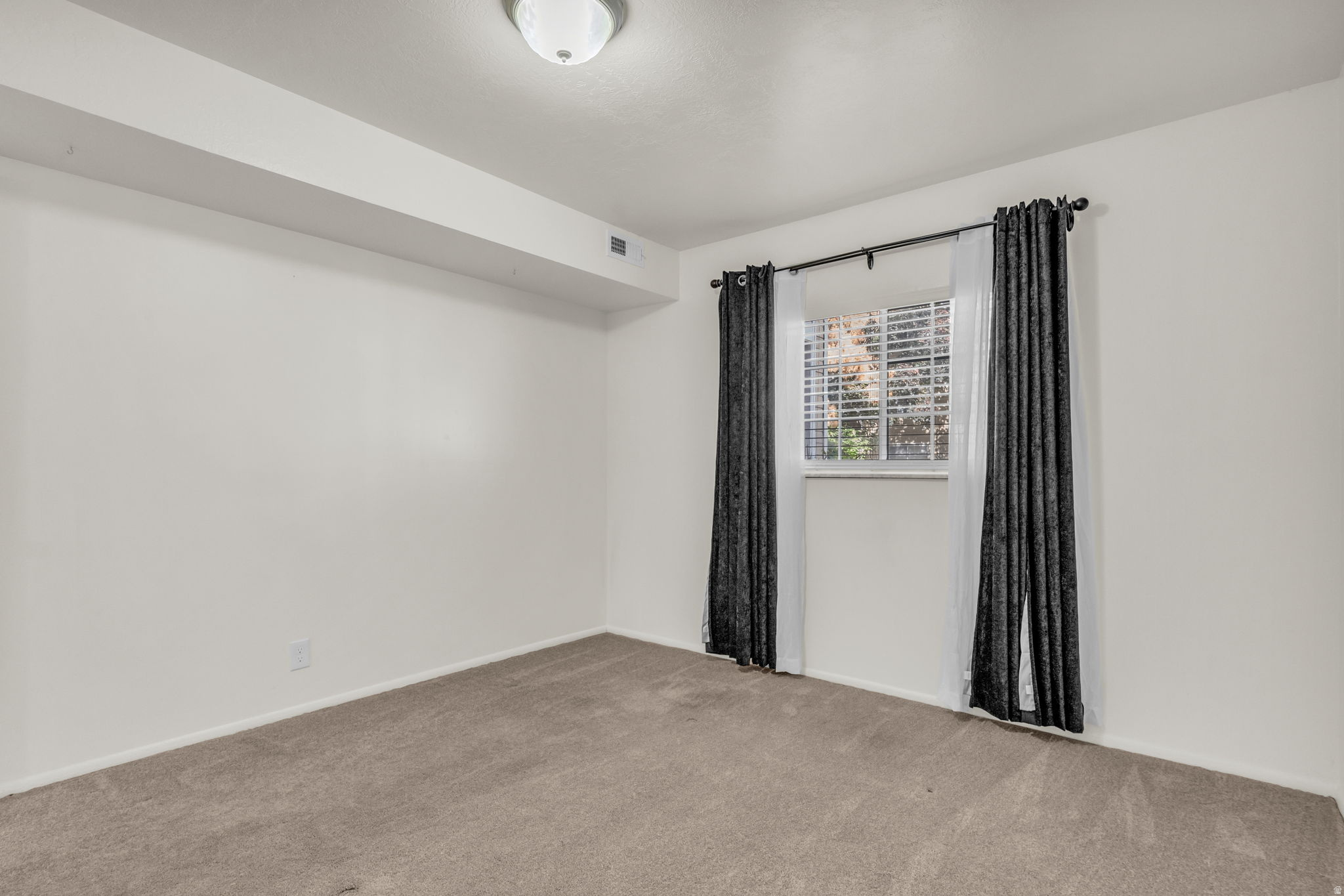 WATERSIDE CONDOMINIU - Residential