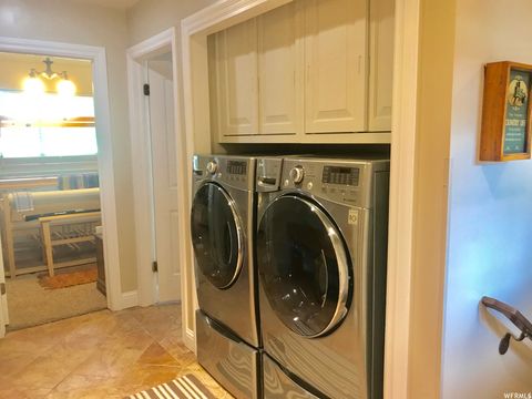 Tiny photo for 1180 E MAPLE ST. S, Mapleton, UT 84664 (MLS # 2152539)