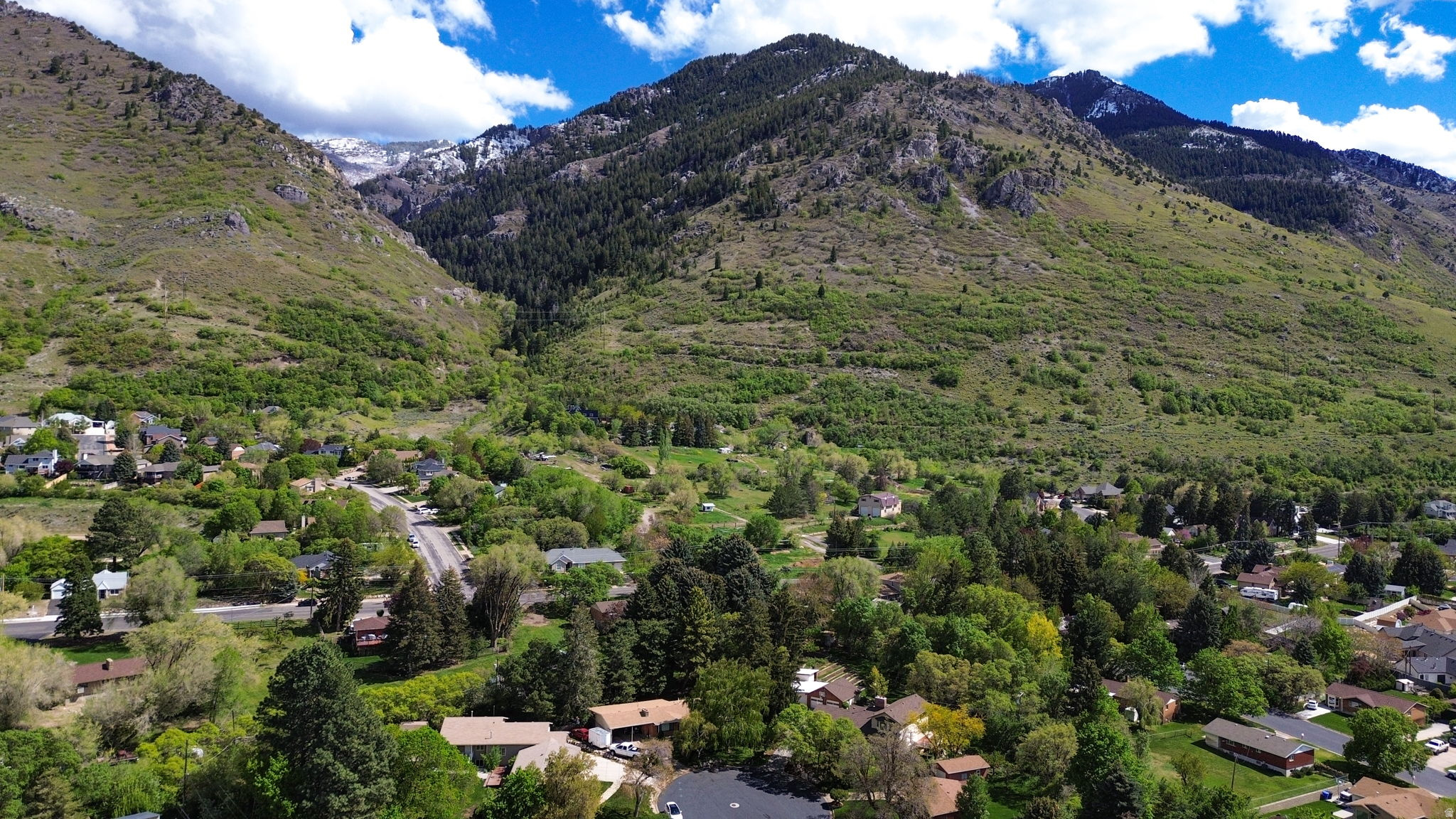 COLDWATER ESTATES - Residential