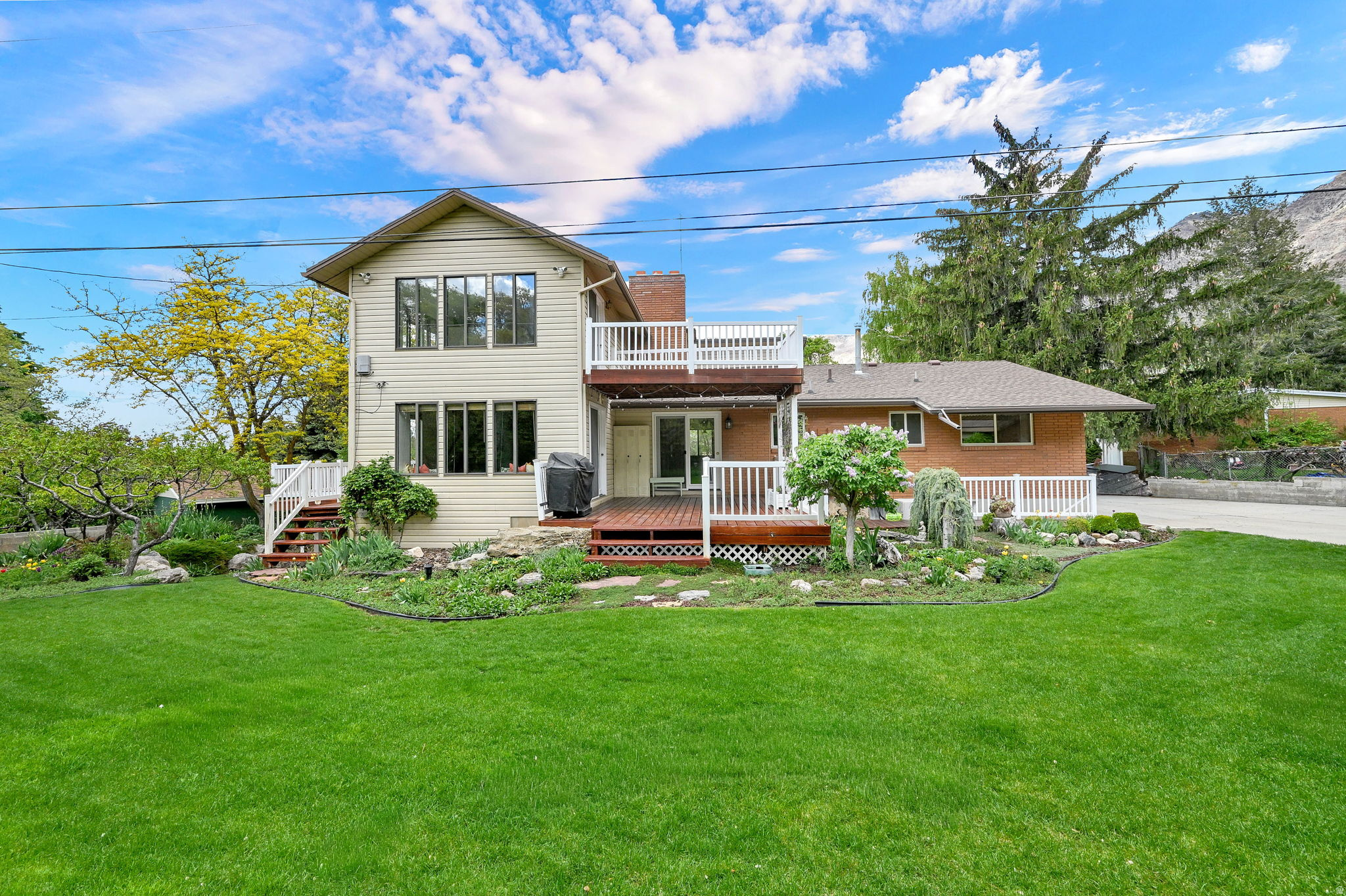 COLDWATER ESTATES - Residential