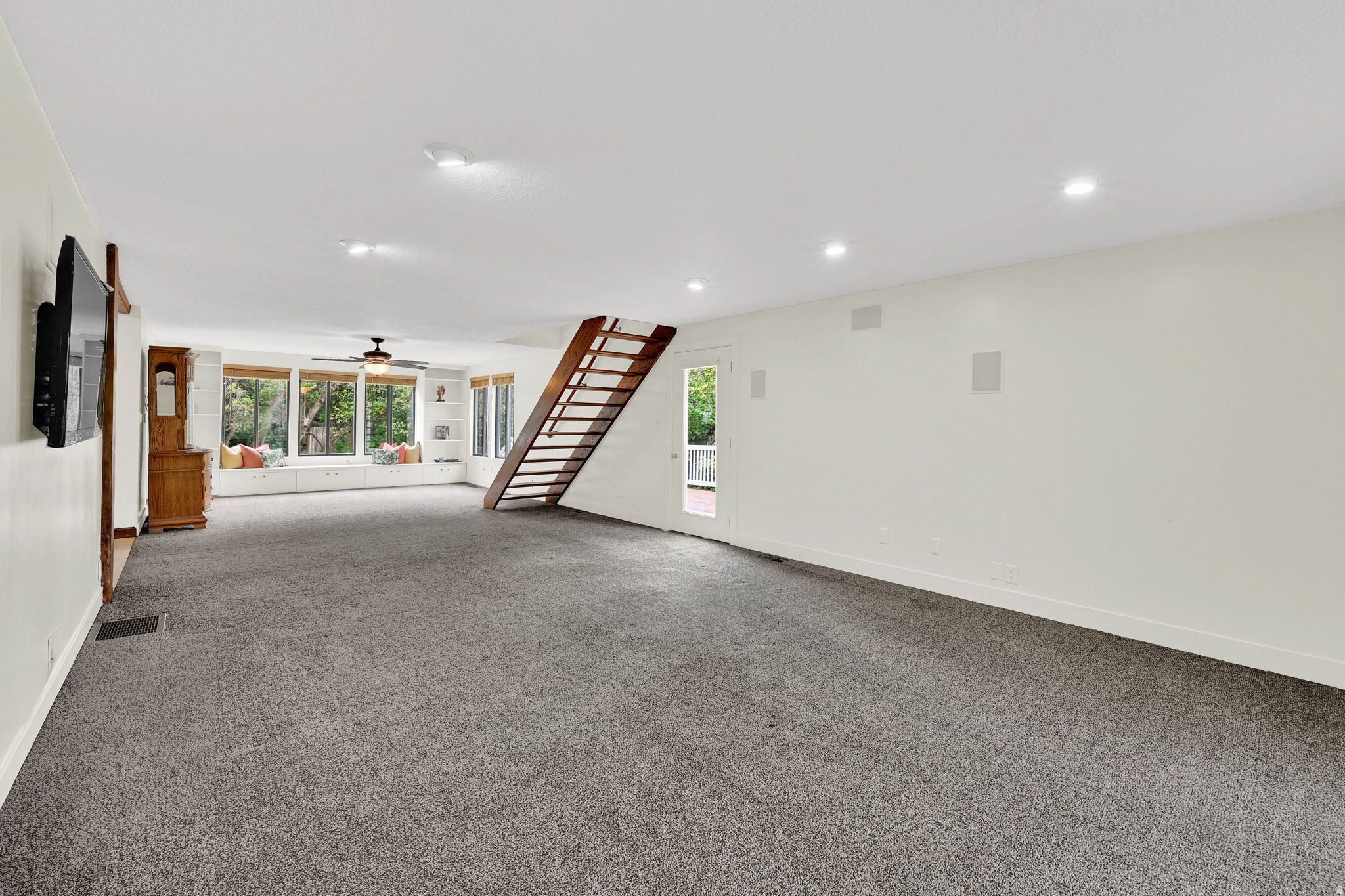 COLDWATER ESTATES - Residential