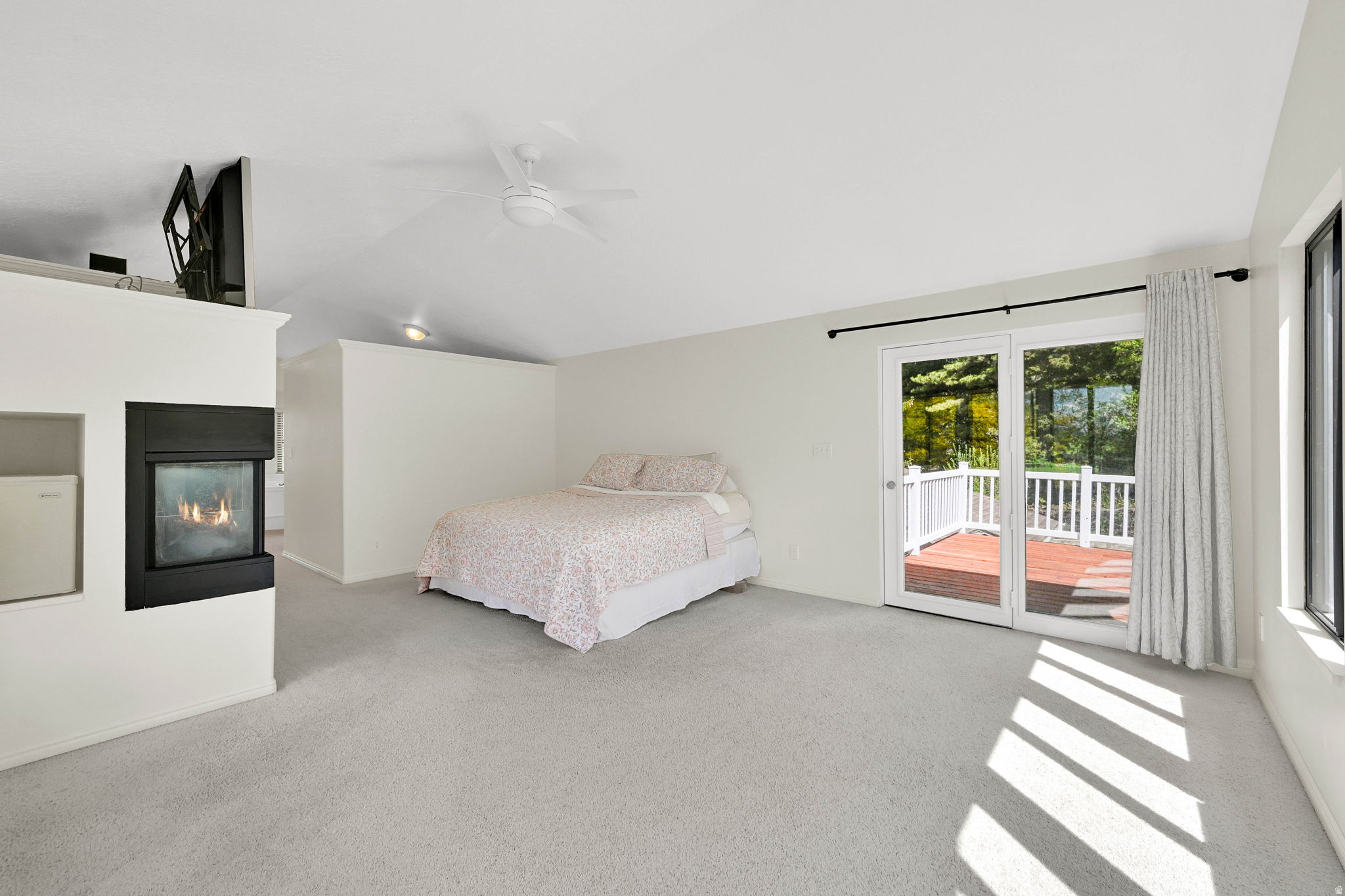 COLDWATER ESTATES - Residential