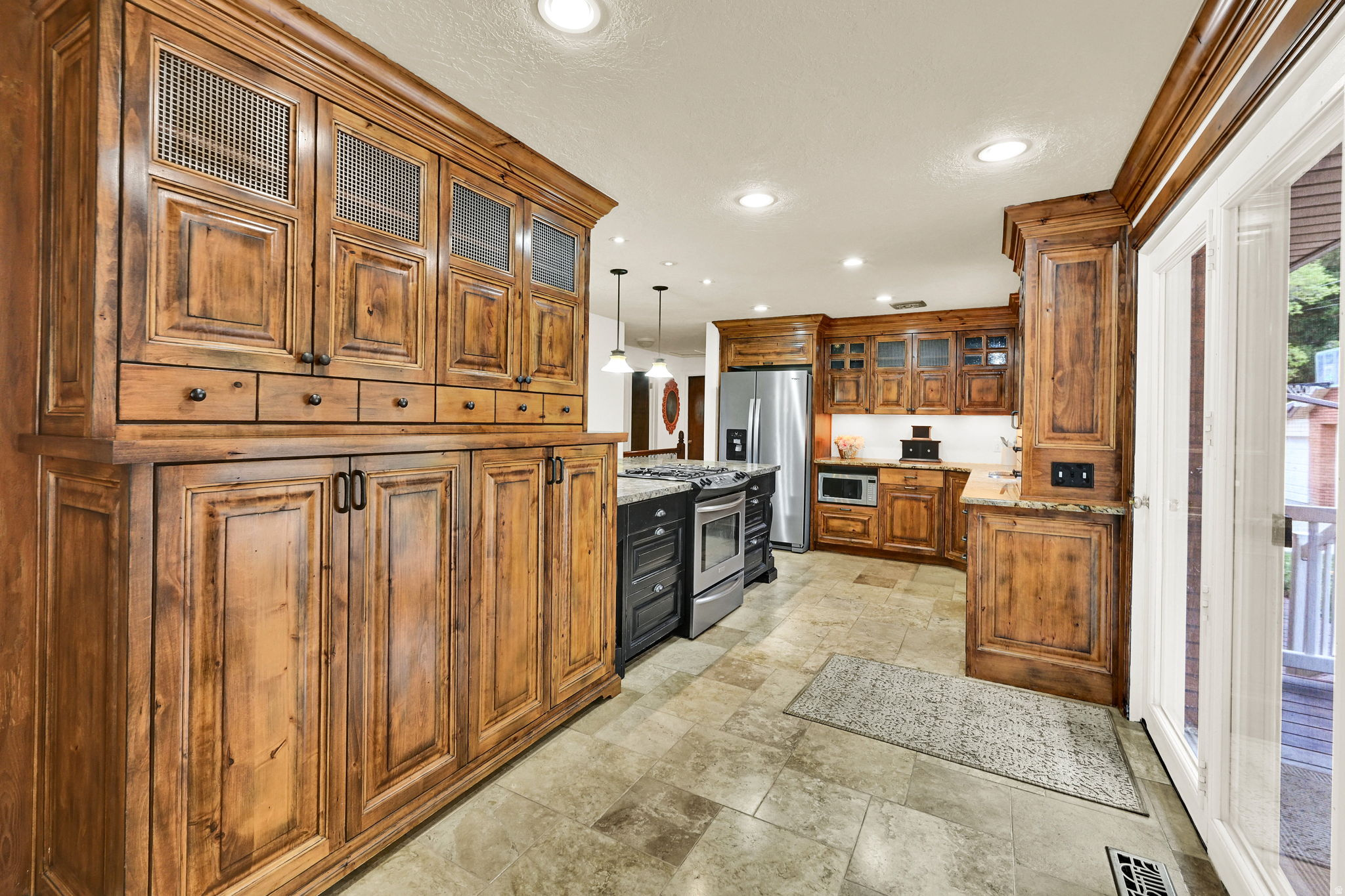 COLDWATER ESTATES - Residential