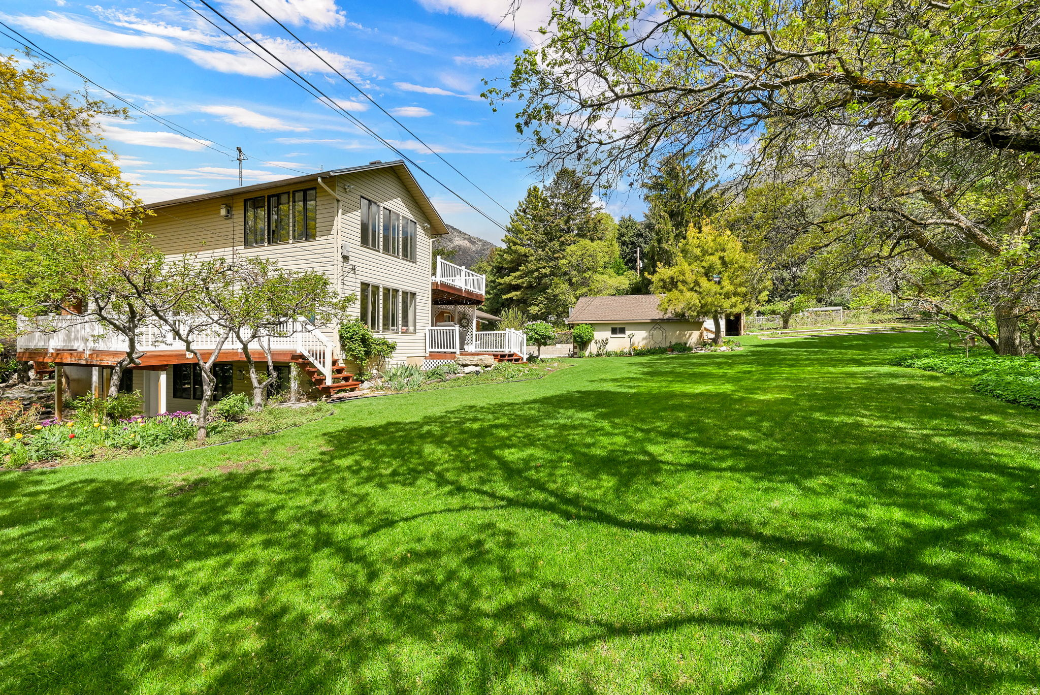 COLDWATER ESTATES - Residential