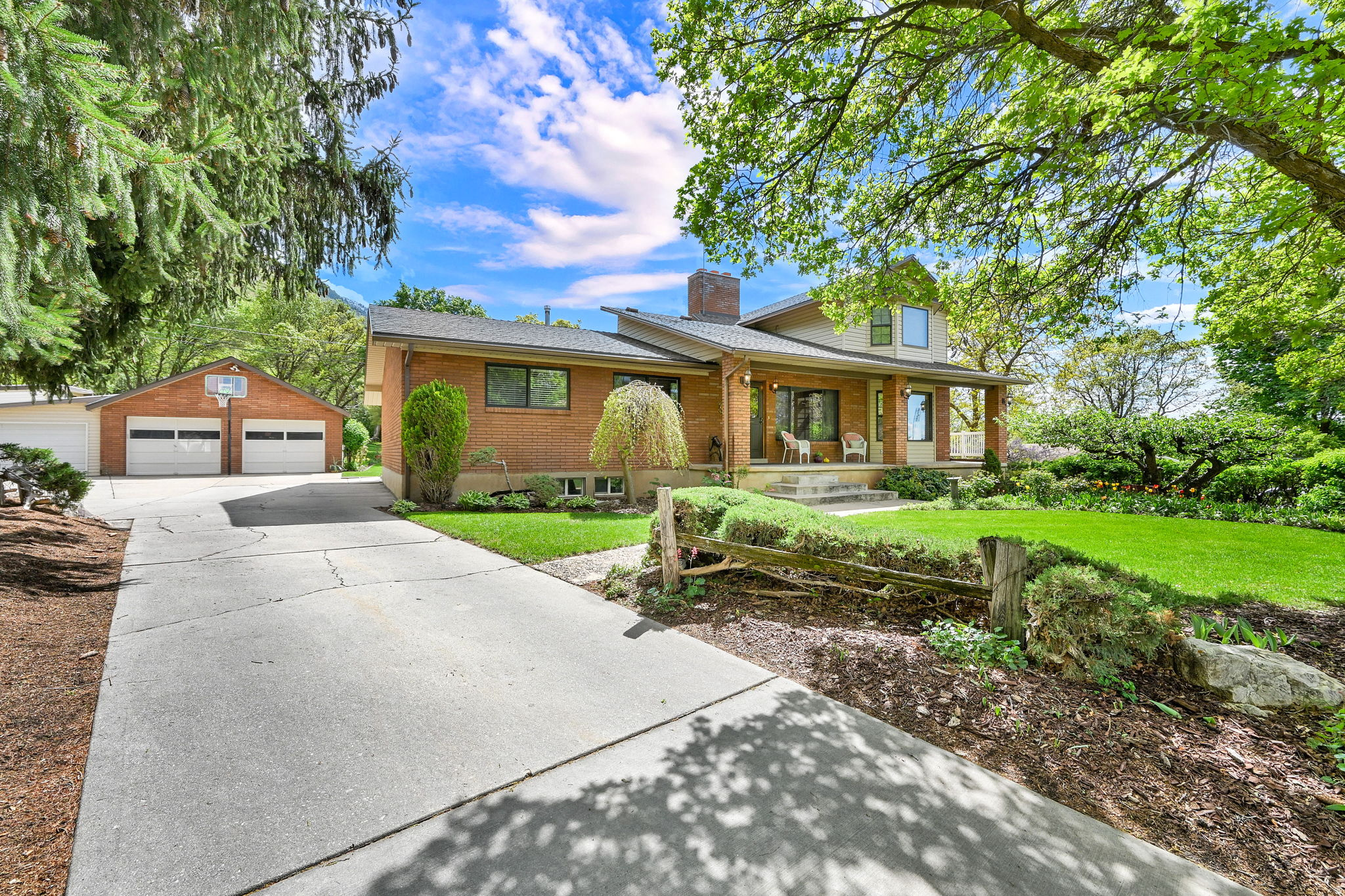 COLDWATER ESTATES - Residential