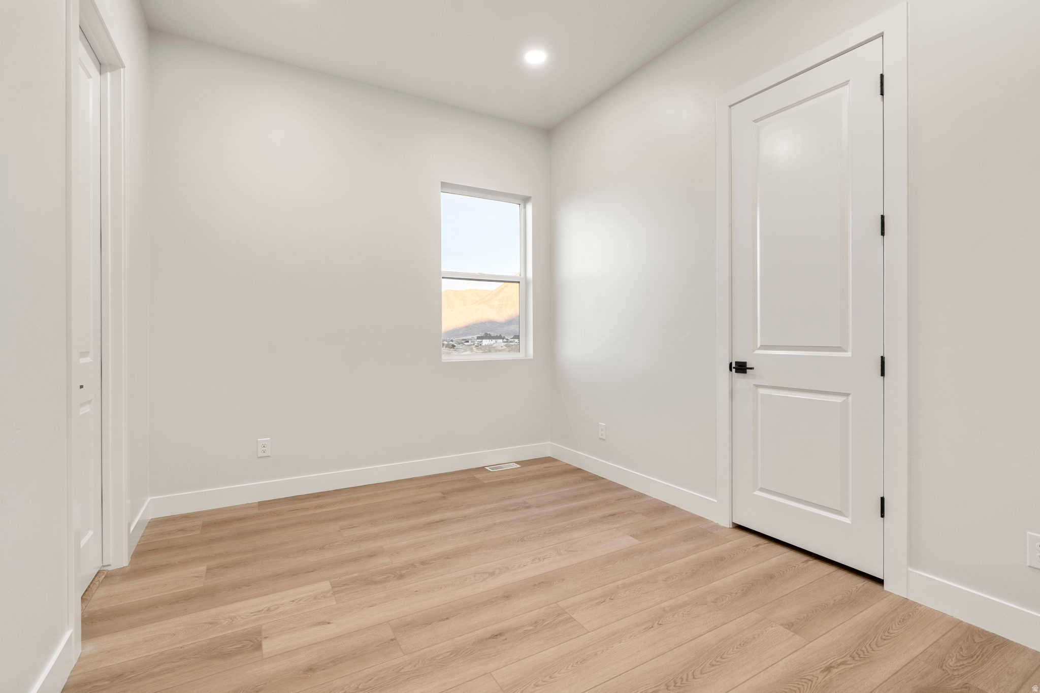 TOLL BROTHERS AT ELK RIDGE - Residential