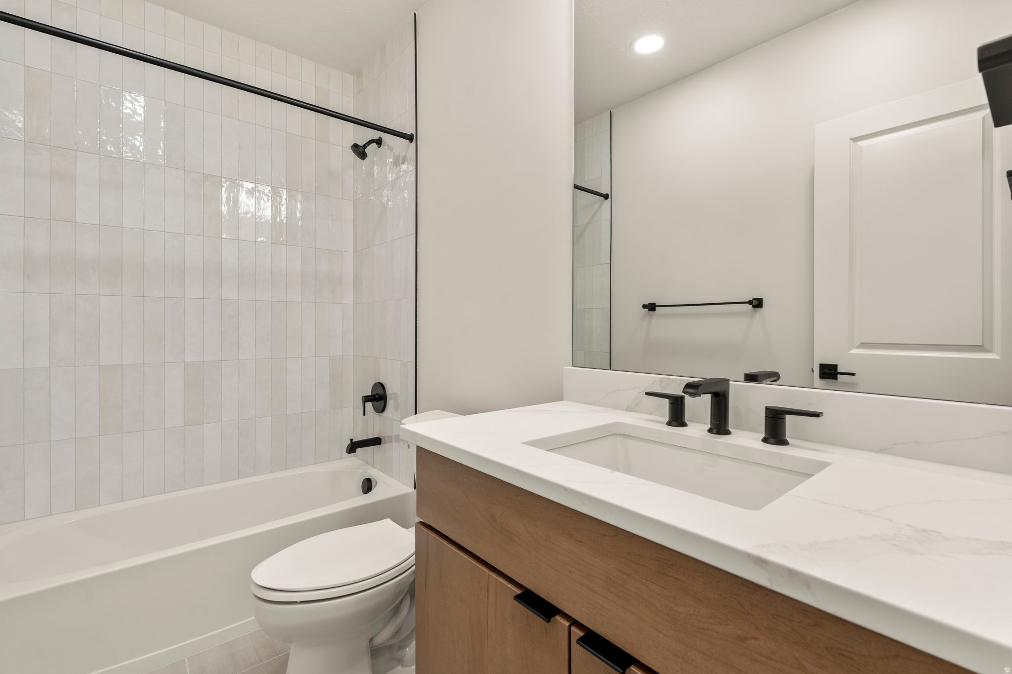 TOLL BROTHERS AT ELK RIDGE - Residential