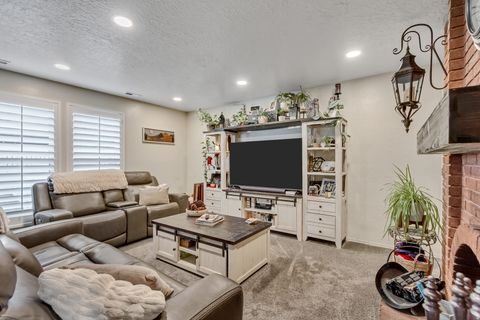Tiny photo for 5944 S SULTAN CIR W, Murray, UT 84107 (MLS # 2133090)
