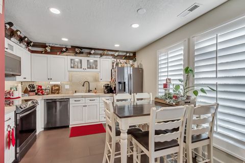 Tiny photo for 5944 S SULTAN CIR W, Murray, UT 84107 (MLS # 2133090)