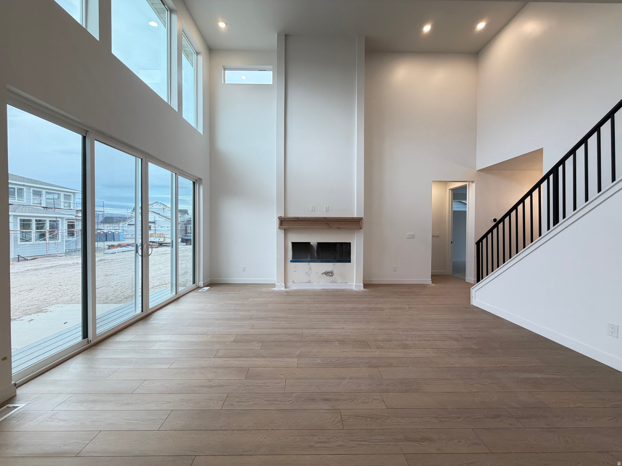 FIREFLY - Residential