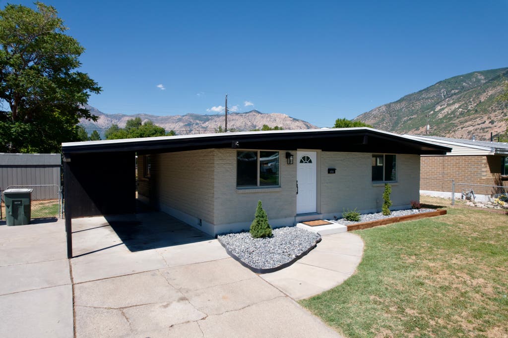 Photo of 656 E 1050 N, Ogden, UT 84404 (MLS # 2175876)