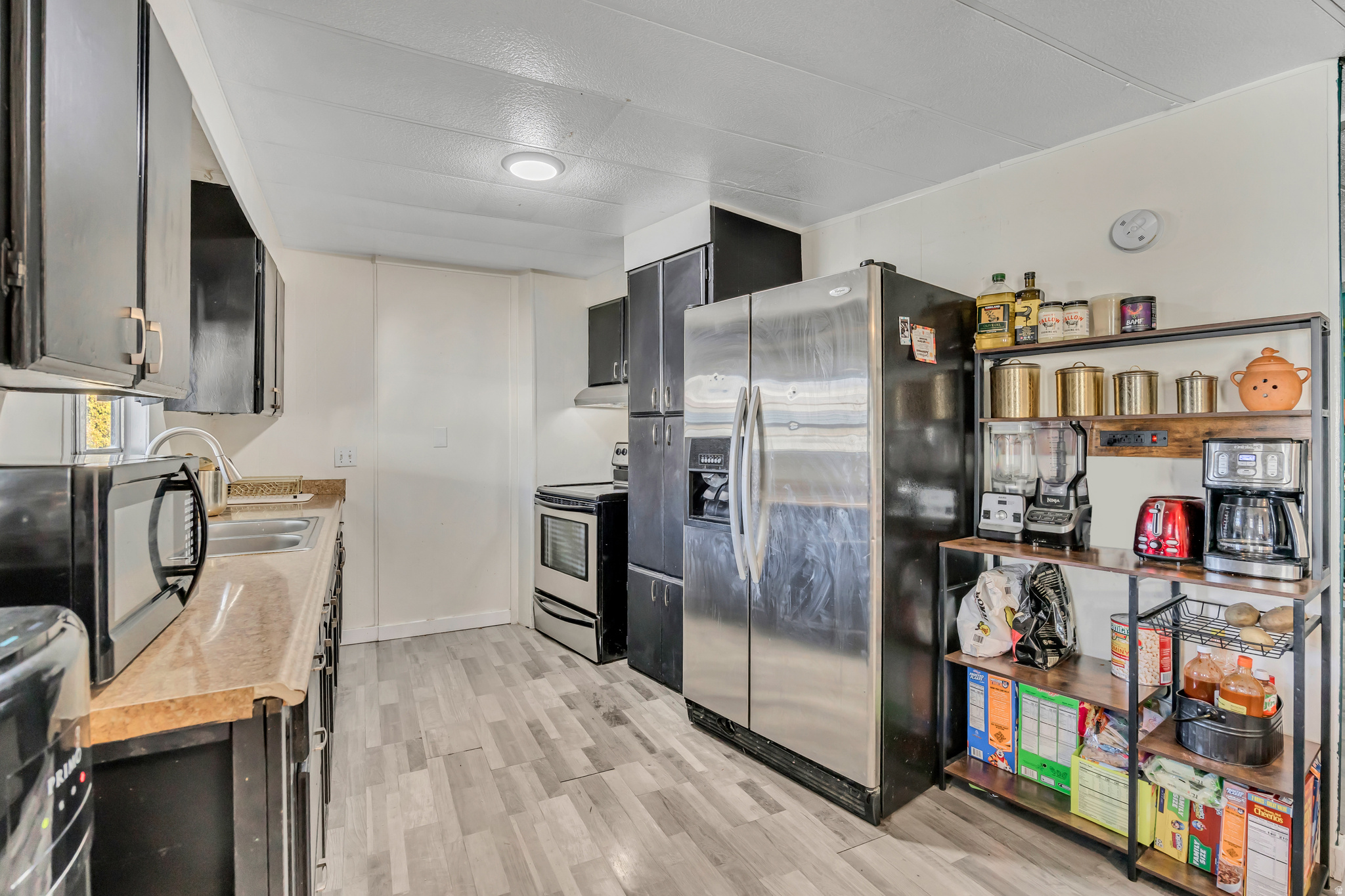 CAMELOT MANUFACTURED HOME COMMUNITY - Residential