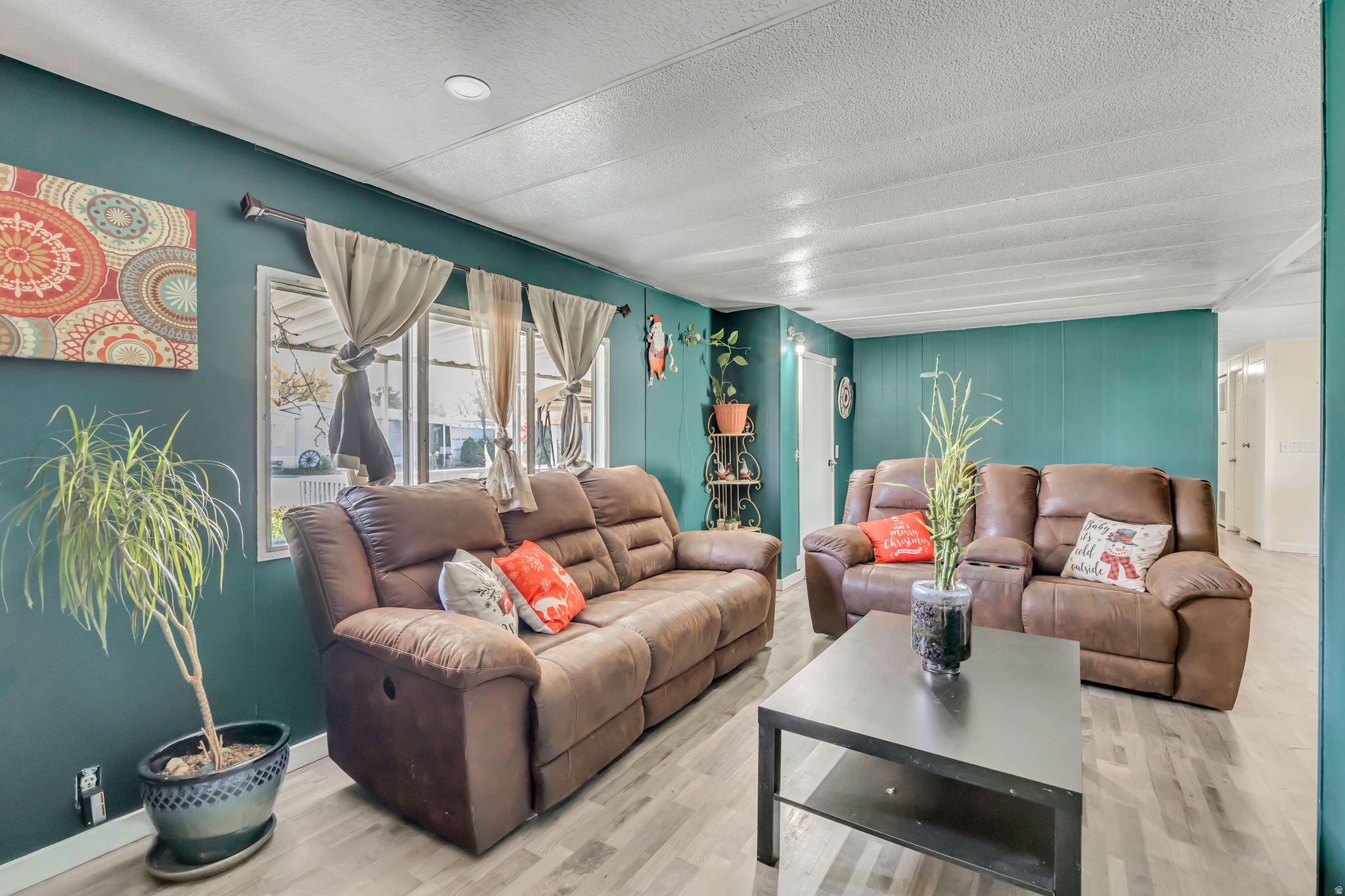 CAMELOT MANUFACTURED HOME COMMUNITY - Residential