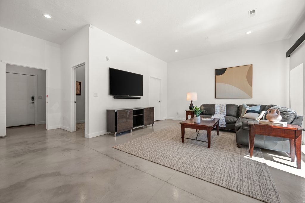 Photo of 12241 S 900 E #7, Draper, UT 84020 (MLS # 2166508)