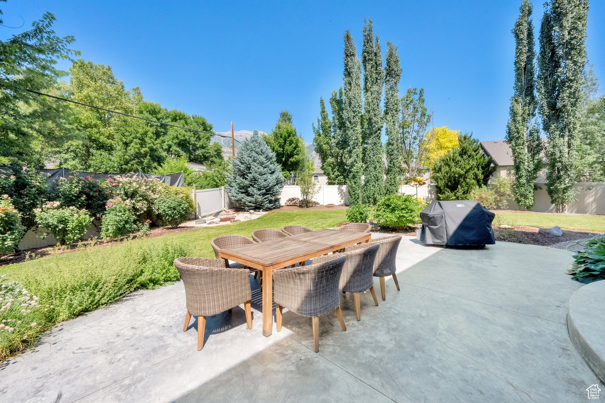ORCHARD GROVE - Residential