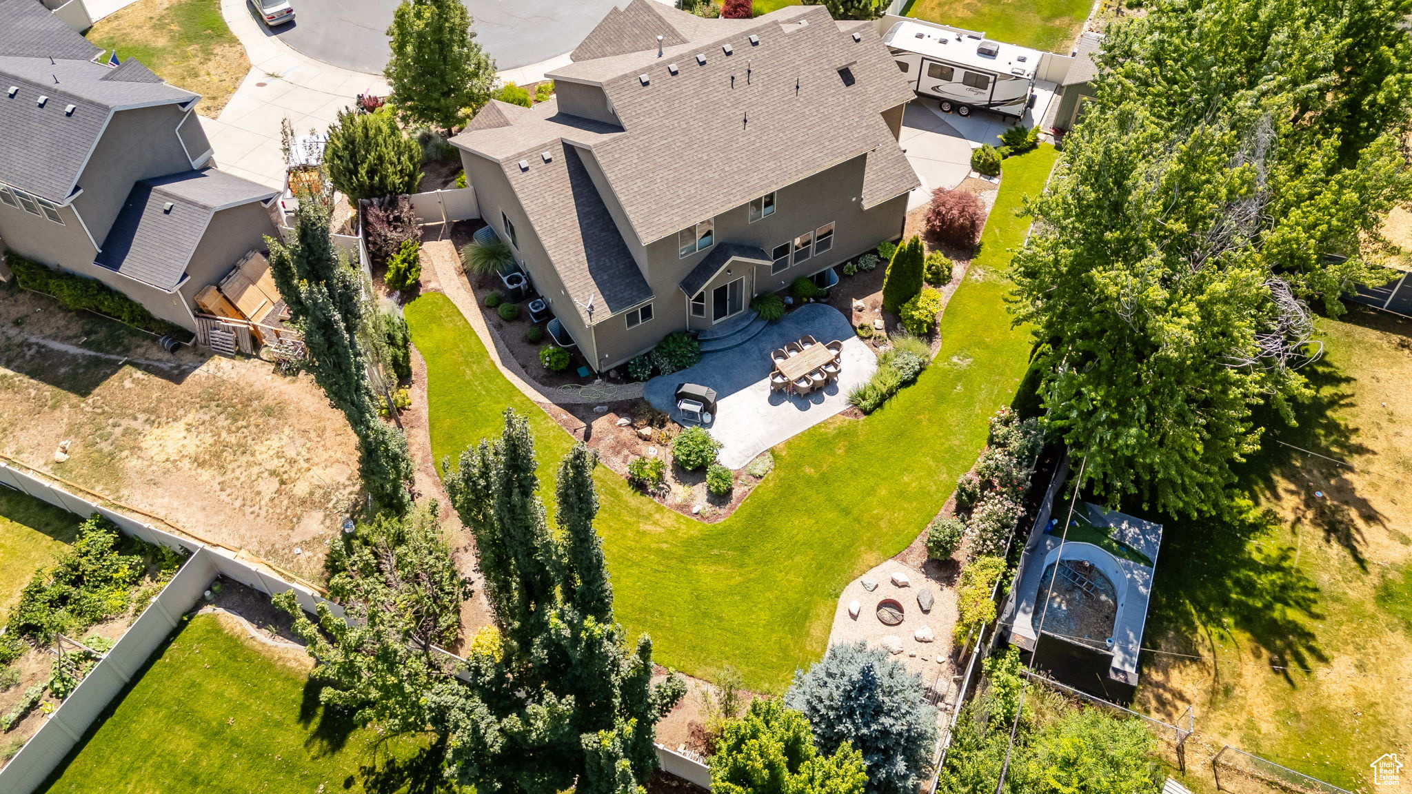 ORCHARD GROVE - Residential