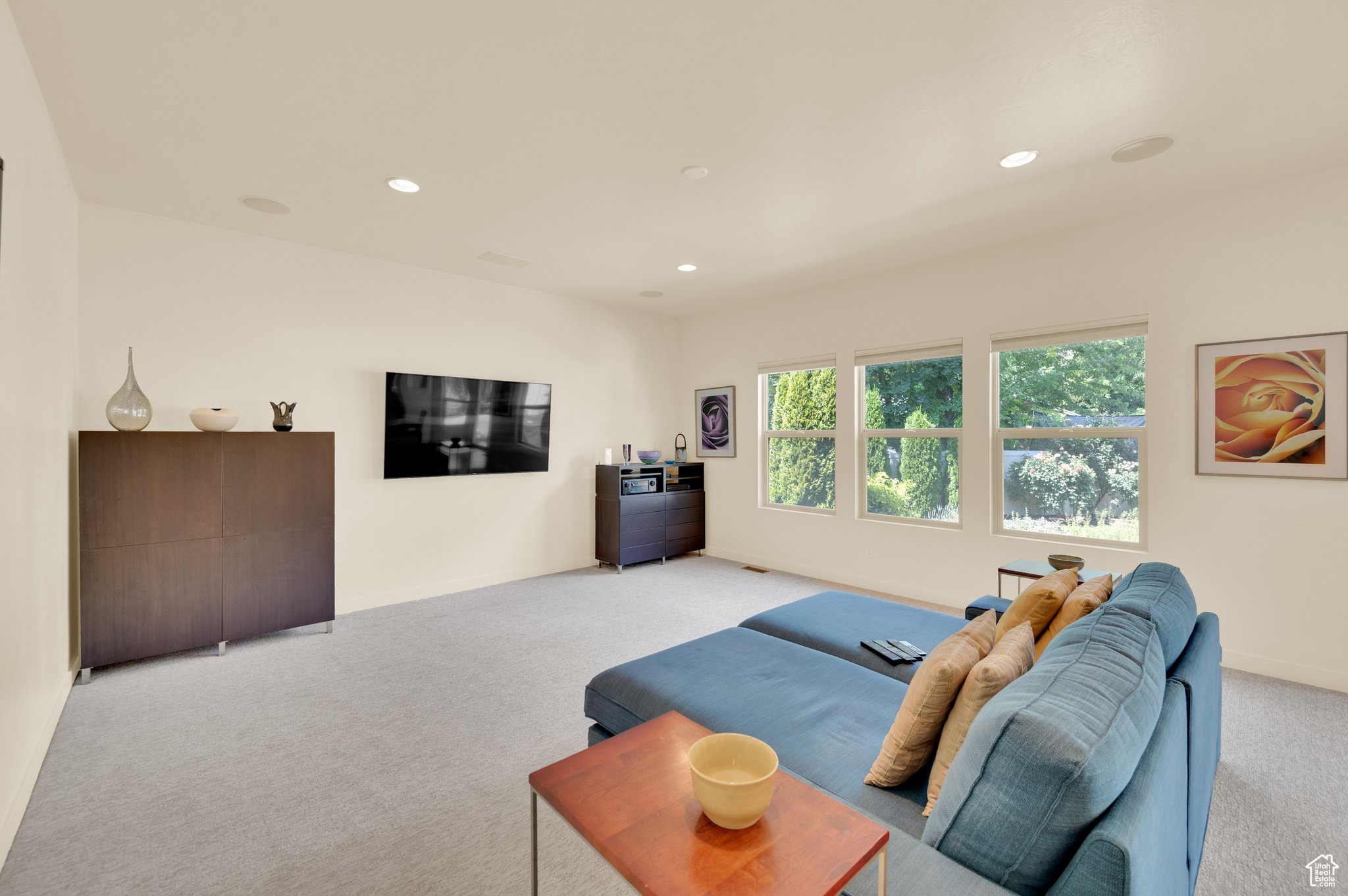 ORCHARD GROVE - Residential