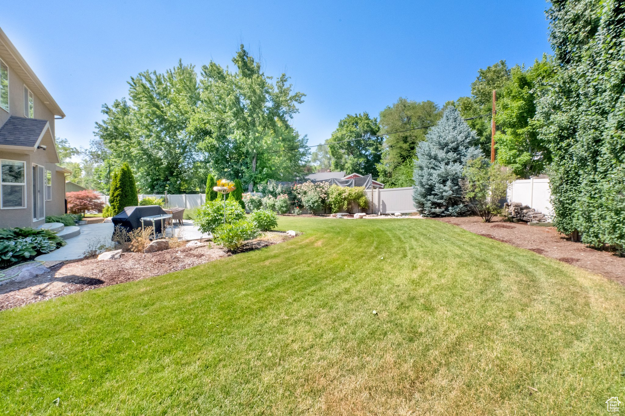 ORCHARD GROVE - Residential