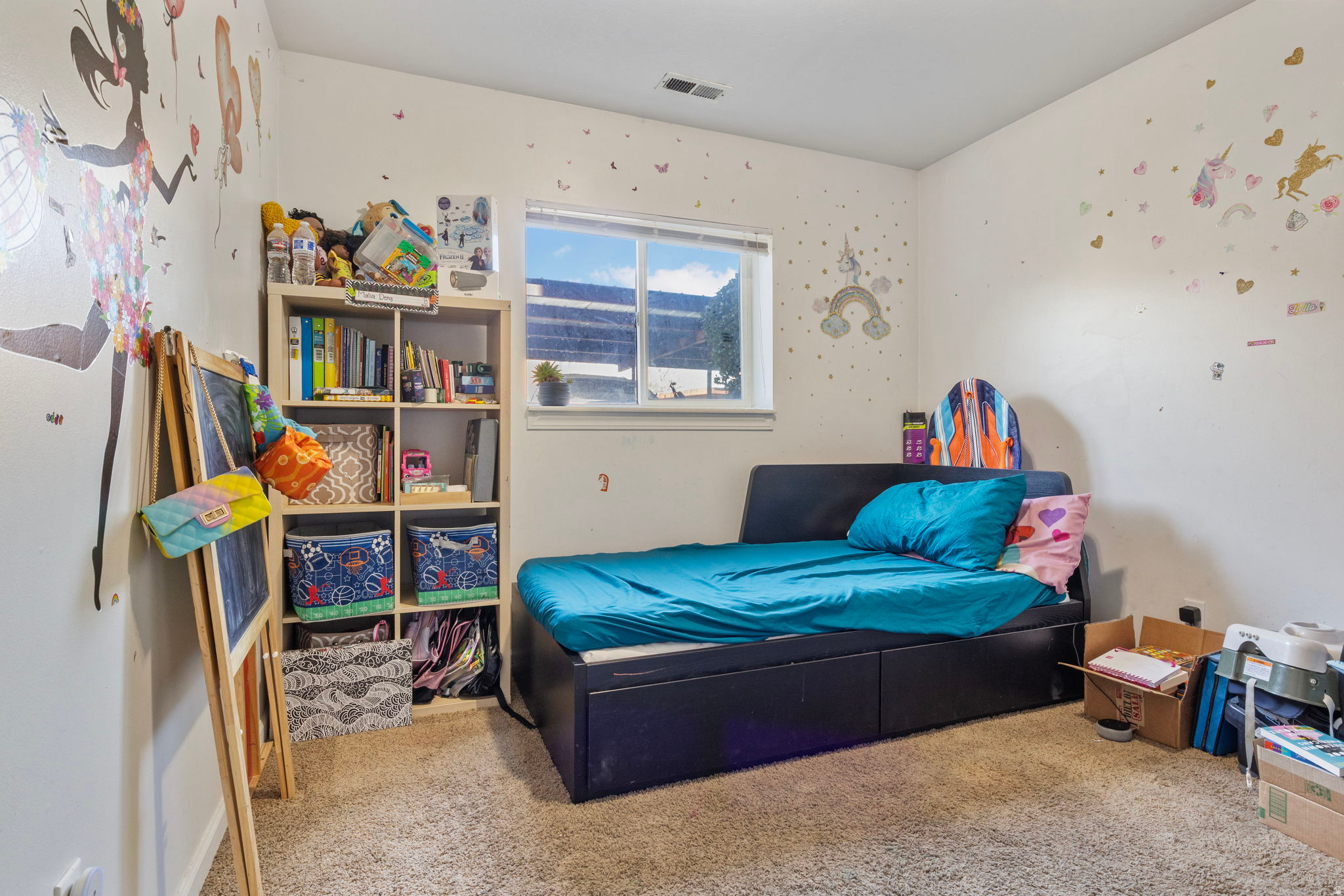 OAK MEADOWS CONDOS - Residential