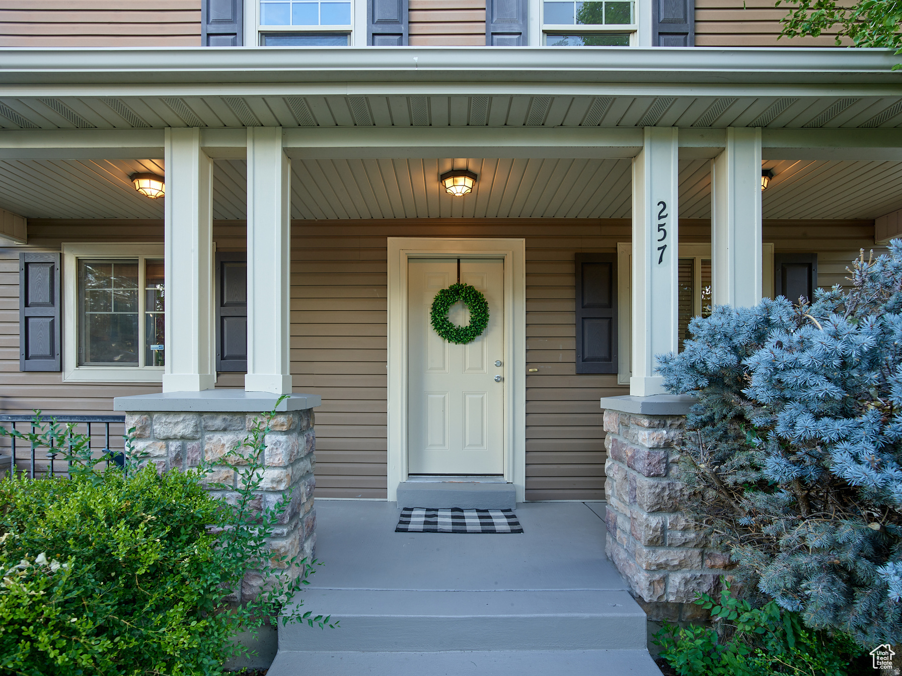 PLACE ON 9TH - Residential