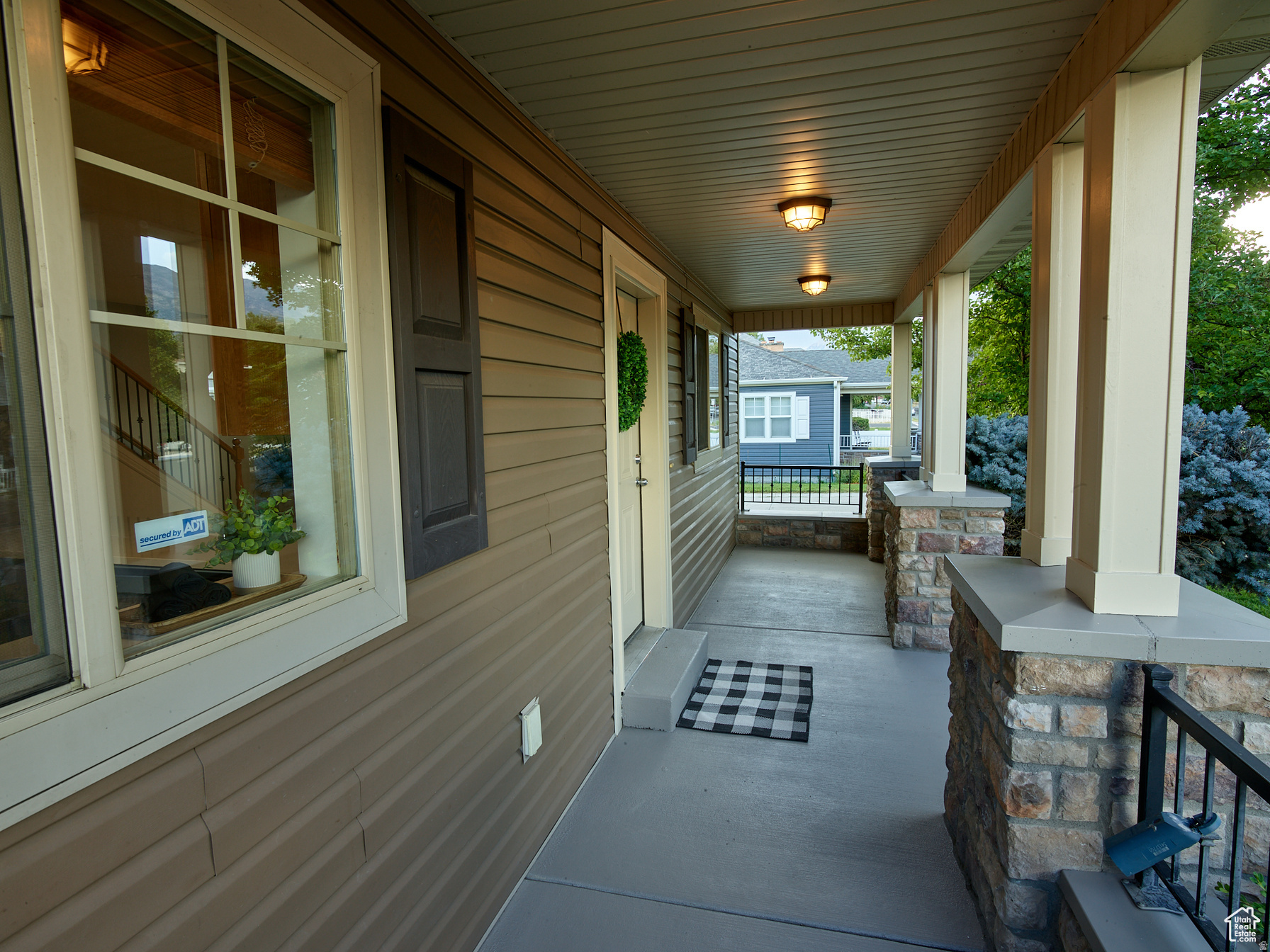 PLACE ON 9TH - Residential