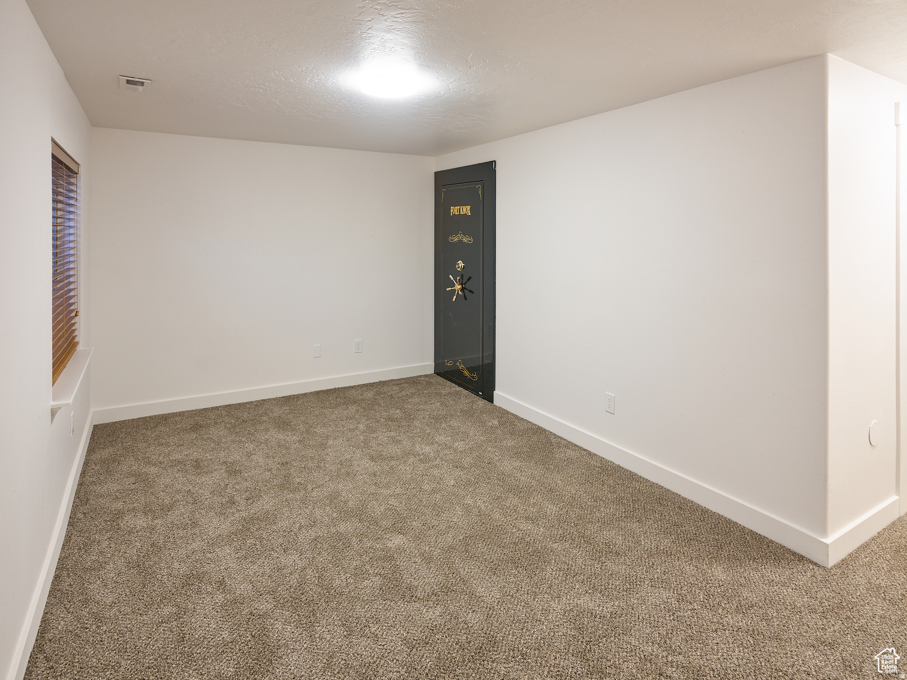 PLACE ON 9TH - Residential