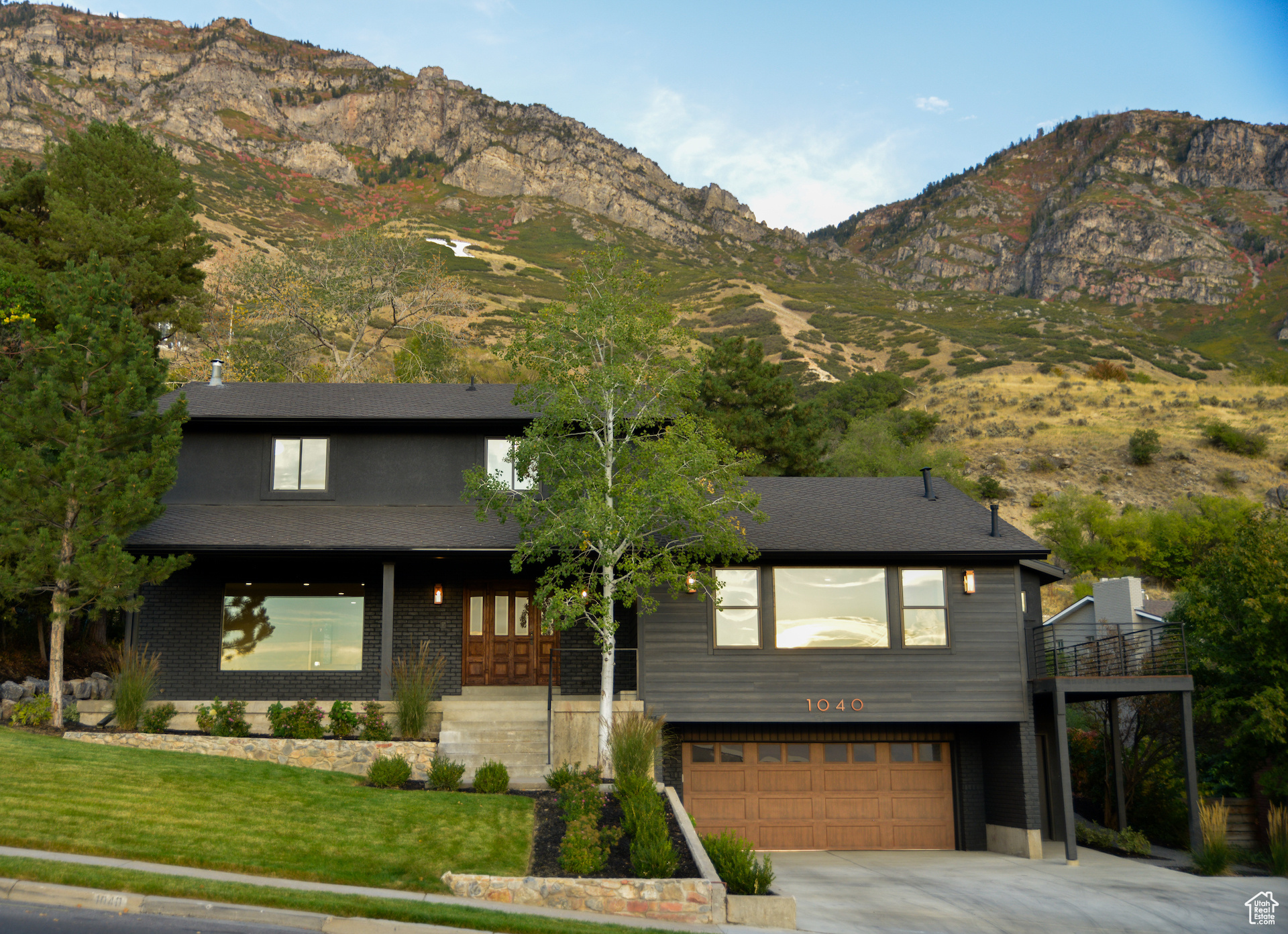 OAK CLIFF - Residential
