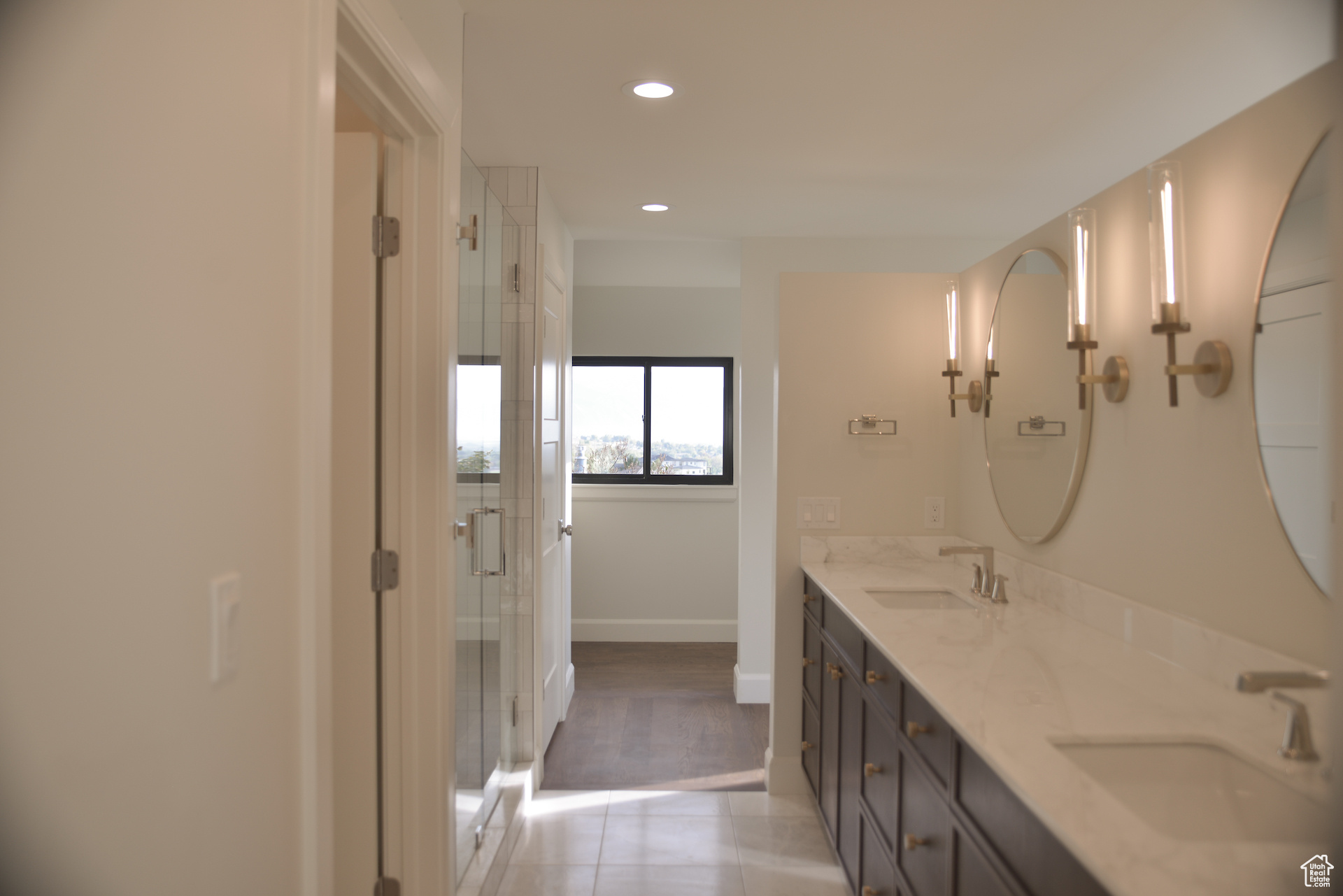 OAK CLIFF - Residential