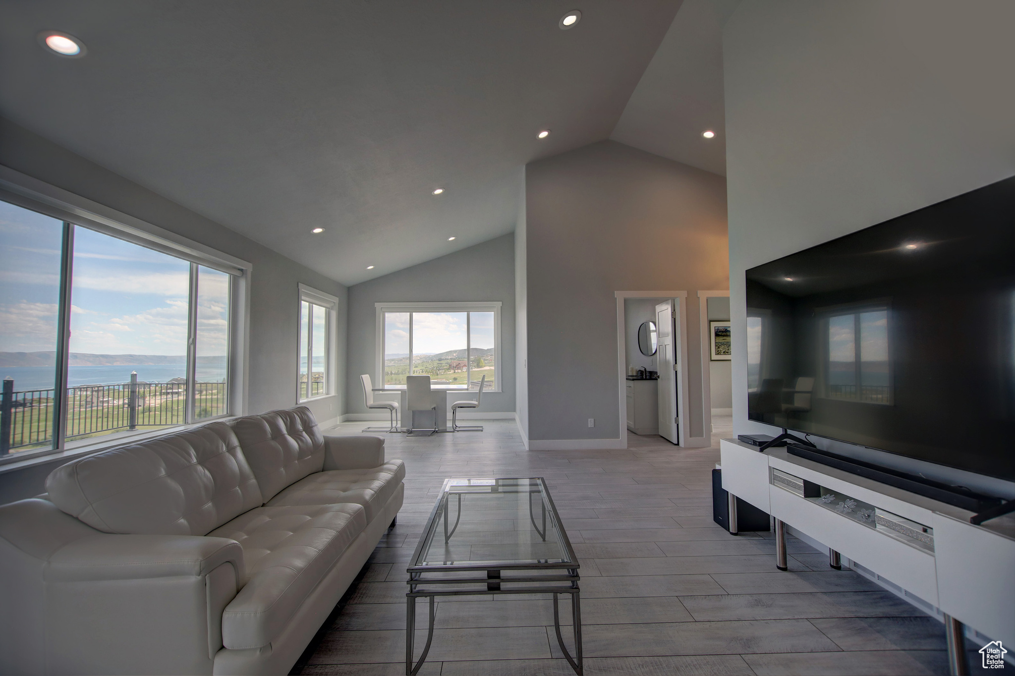 ASPEN CREEK MEADOWS - Residential