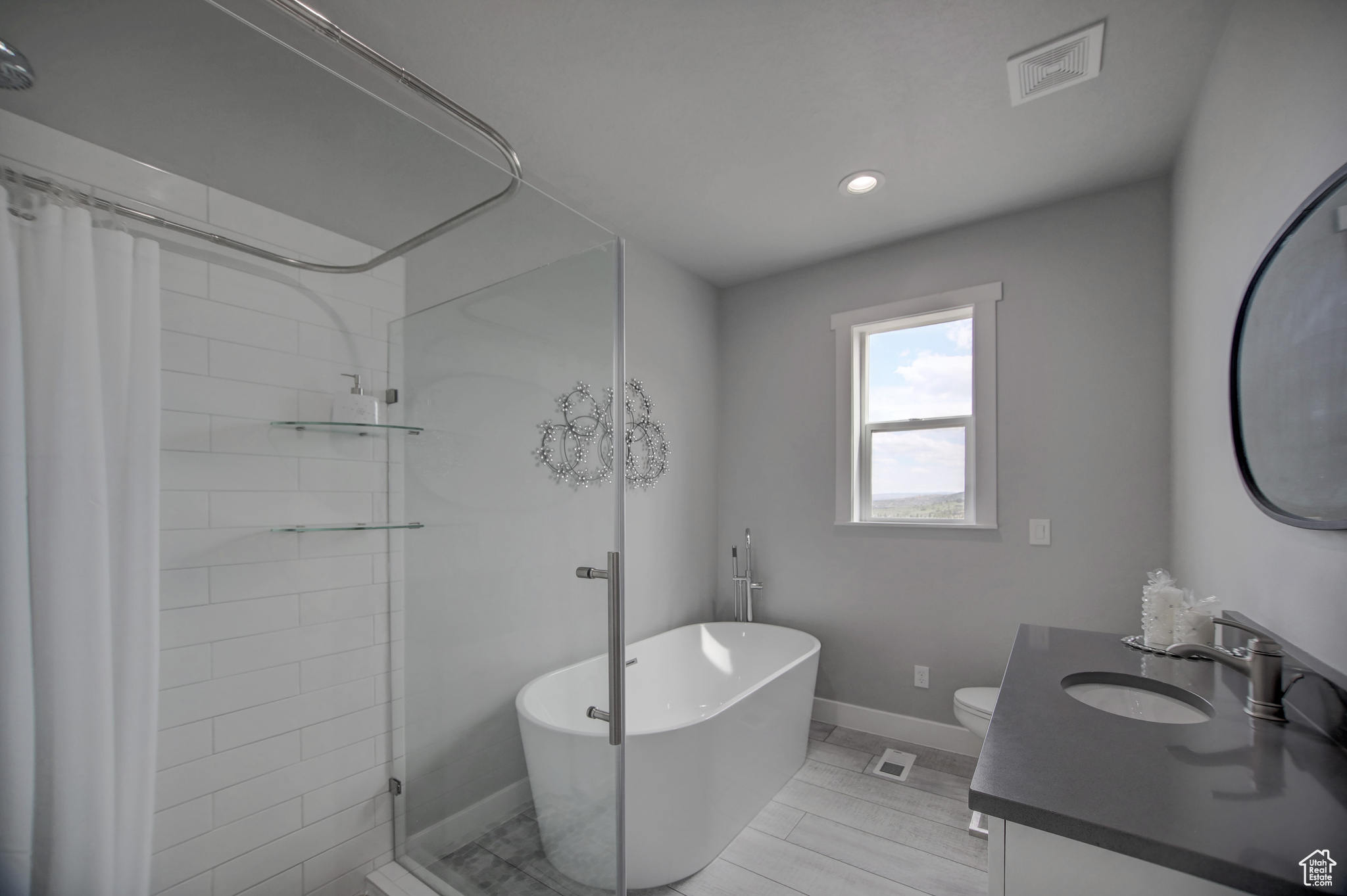 ASPEN CREEK MEADOWS - Residential