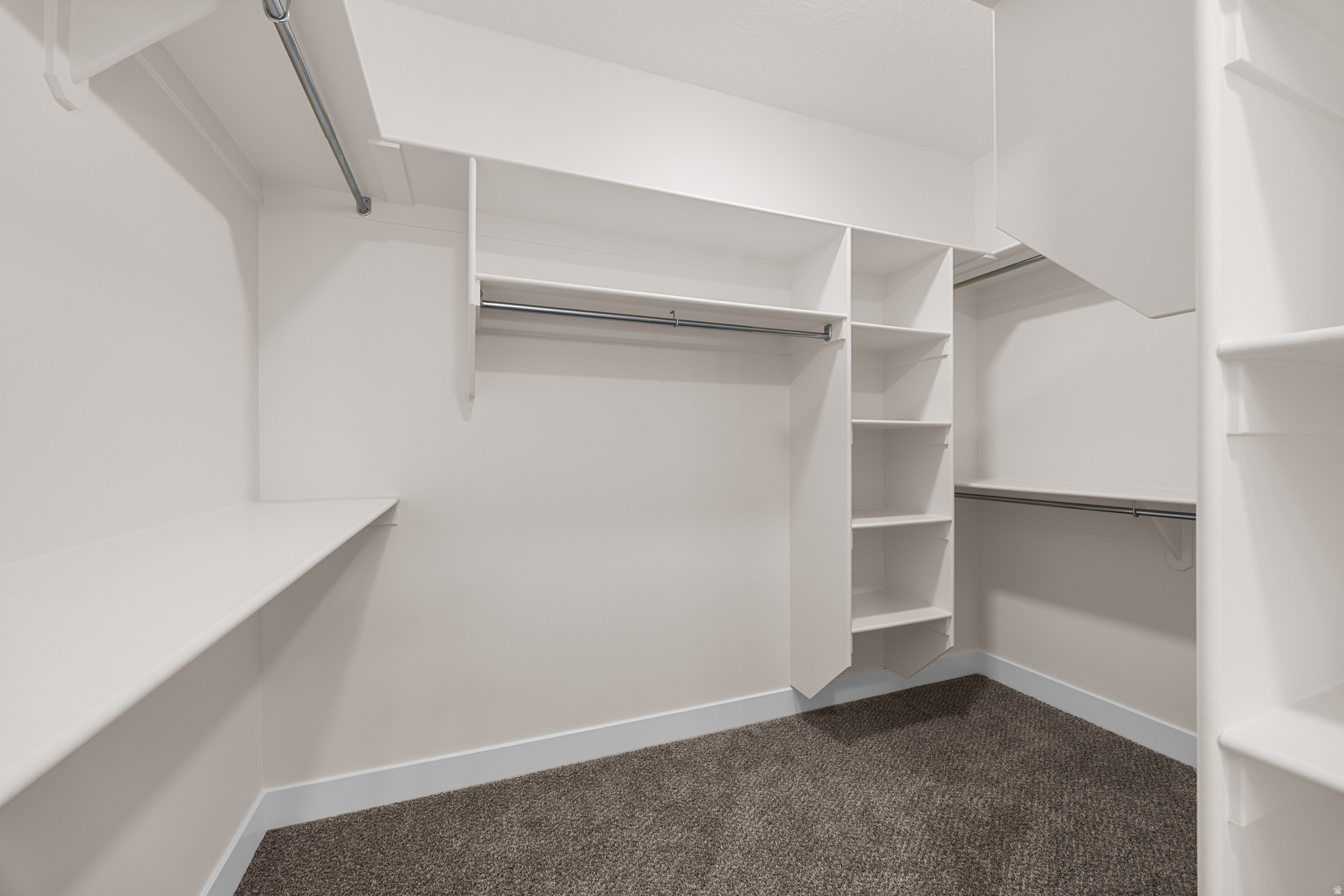 OAKRIDGE COVE - Residential