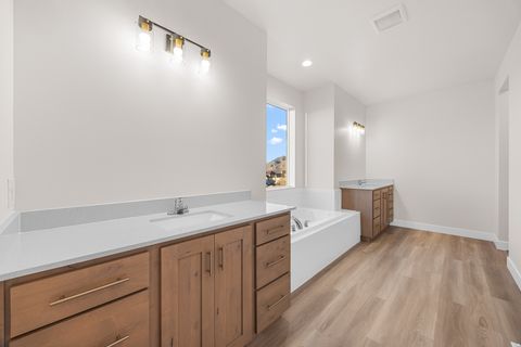 Tiny photo for 2714 S EAGLE DR #ORC04, Spanish Fork, UT 84660 (MLS # 2144187)