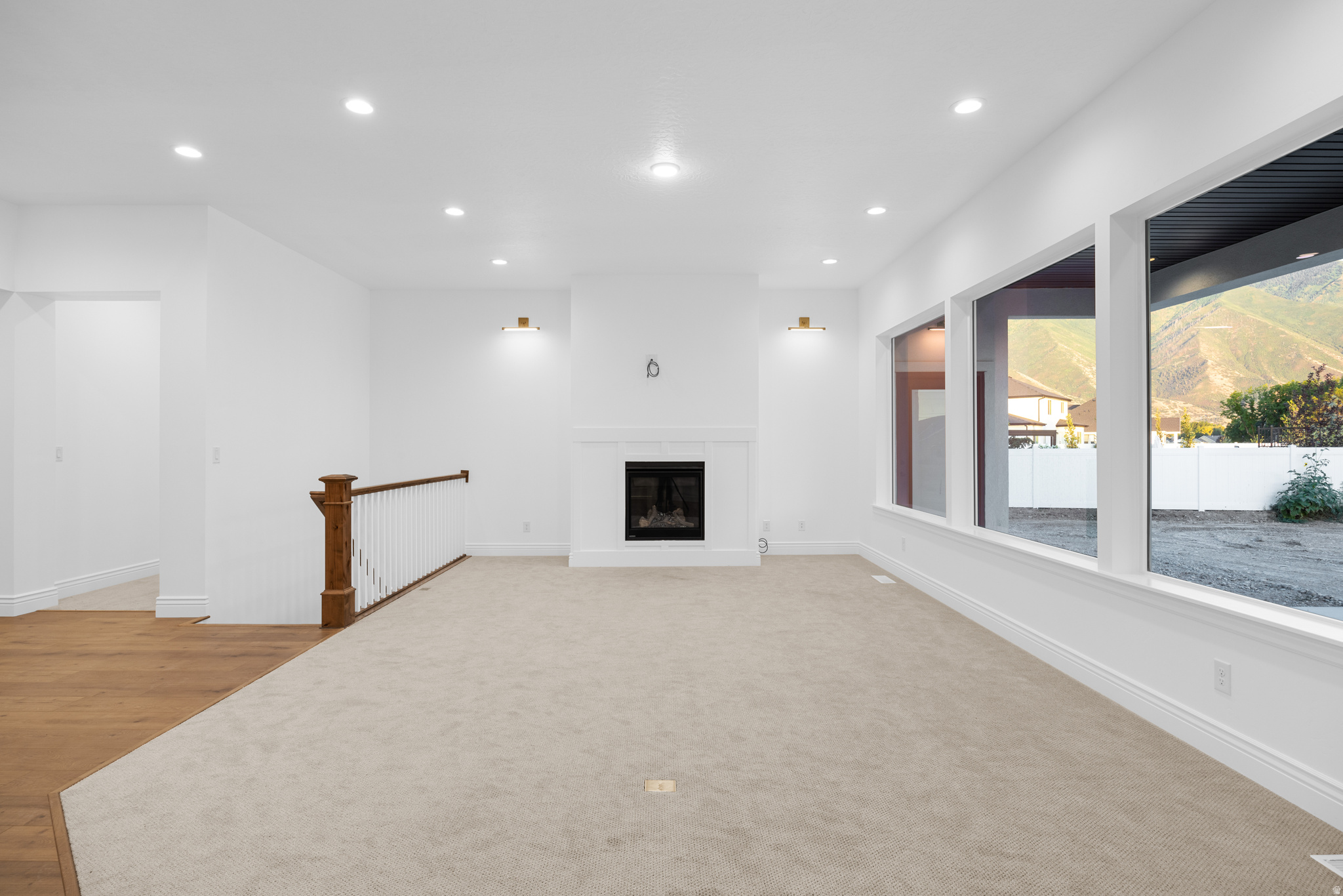 OAKRIDGE COVE - Residential