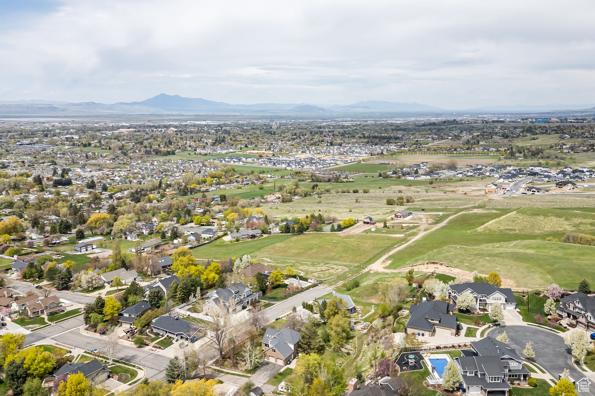FRUITLAND ACRES - Residential