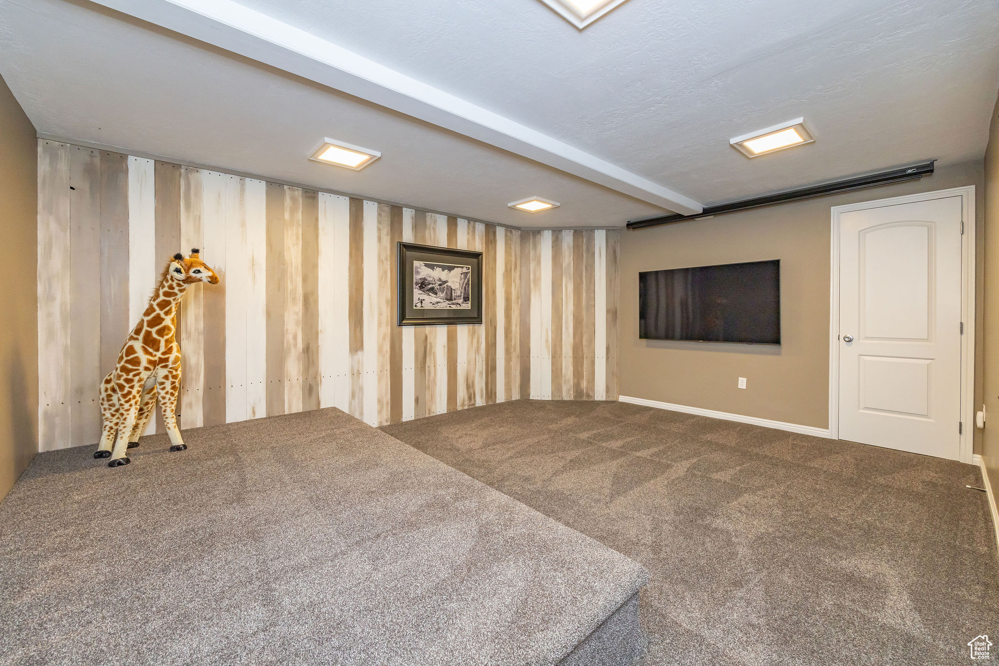 FRUITLAND ACRES - Residential
