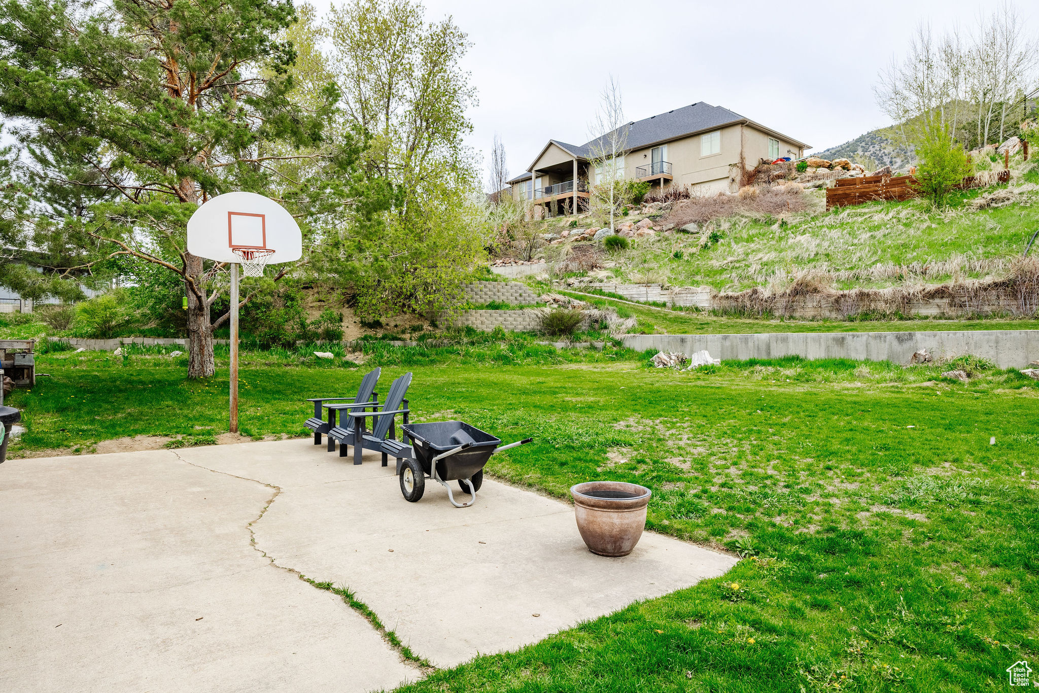 FRUITLAND ACRES - Residential
