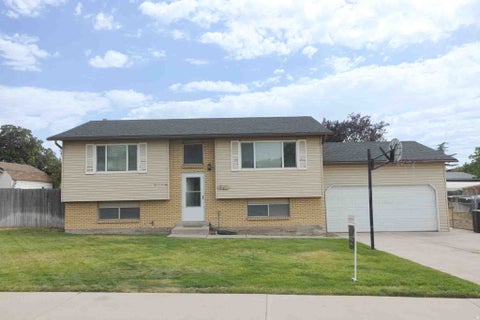 Tiny photo for 941 W 1100 N, Orem, UT 84057 (MLS # 2171436)