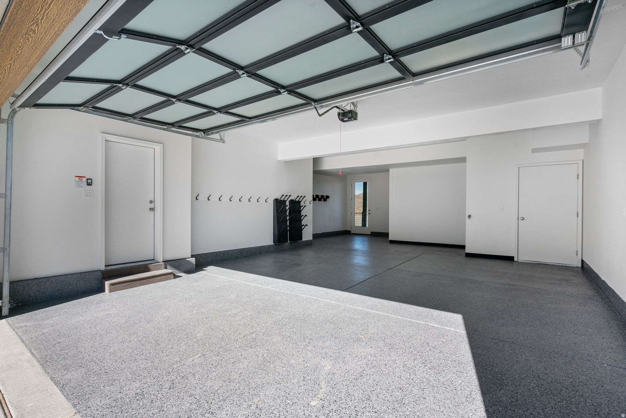 THE POINTE - Residential