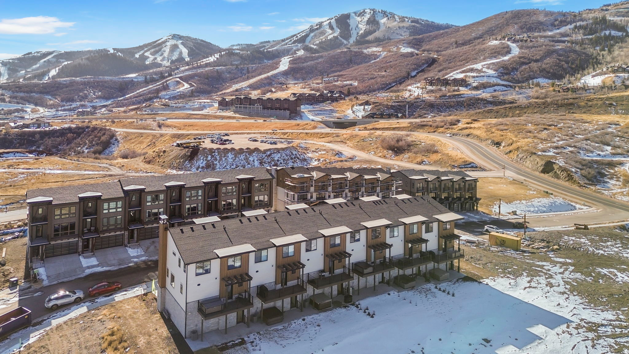 THE POINTE - Residential