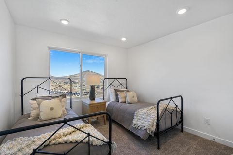 Tiny photo for 2022 W PINNACLE LN, Heber City, UT 84032 (MLS # 2126856)