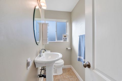 Tiny photo for 93 W 800 N, Bountiful, UT 84010 (MLS # 2132522)