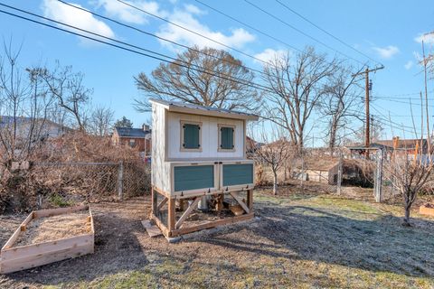 Tiny photo for 93 W 800 N, Bountiful, UT 84010 (MLS # 2132522)