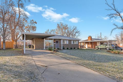 Tiny photo for 93 W 800 N, Bountiful, UT 84010 (MLS # 2132522)
