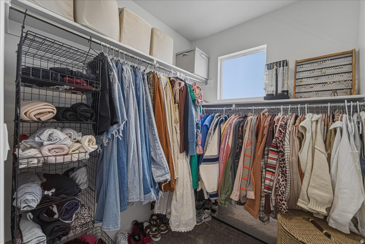 SPRING RANCH - Residential