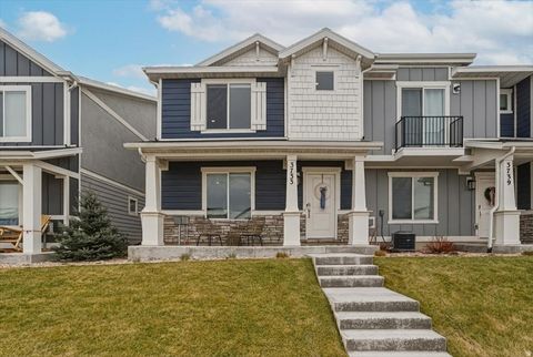 Photo of 3733 W COLD SPRING DR, Lehi, UT 84048 (MLS # 2140255)