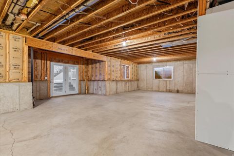 Tiny photo for 4385 N 350 W, Pleasant View, UT 84414 (MLS # 2127013)