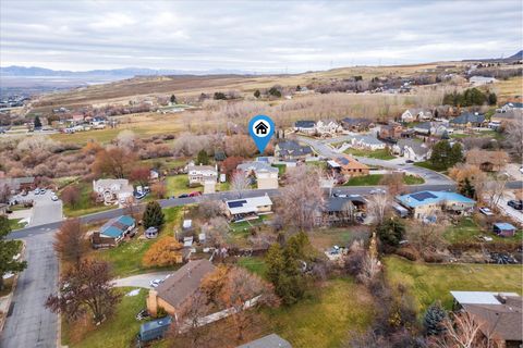 Tiny photo for 4385 N 350 W, Pleasant View, UT 84414 (MLS # 2127013)
