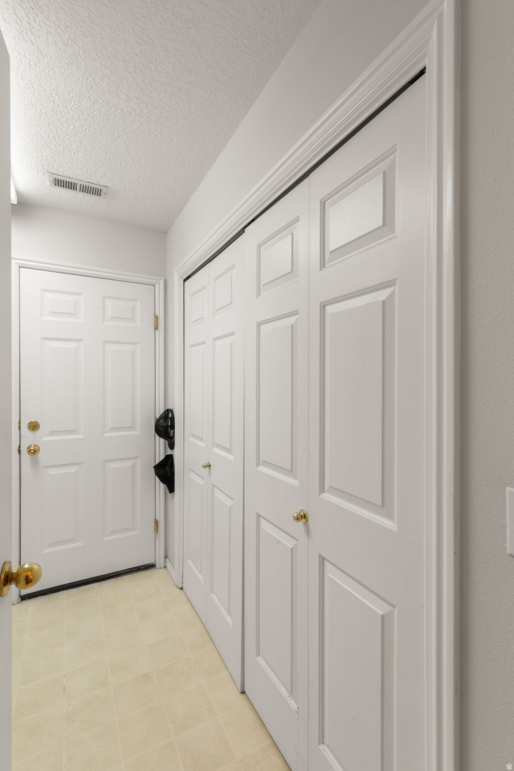 VISTA DEL SOL TH 2 - Residential